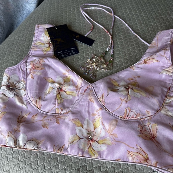 Lashkaraa Floral Dust Purple / Pink Lehenga Choli Set - Picture 6 of 8